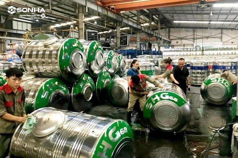 Bồn inox SHG68 Sơn Hà Xanh 2000l đứng F1380