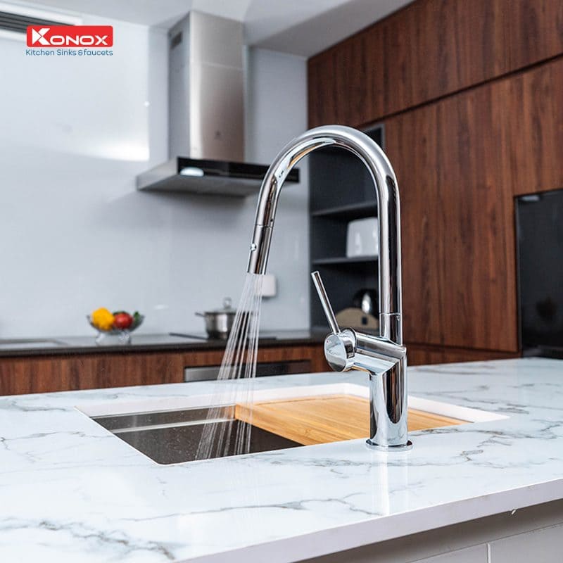 Vòi rửa bát nóng lạnh dây rút Konox Neva