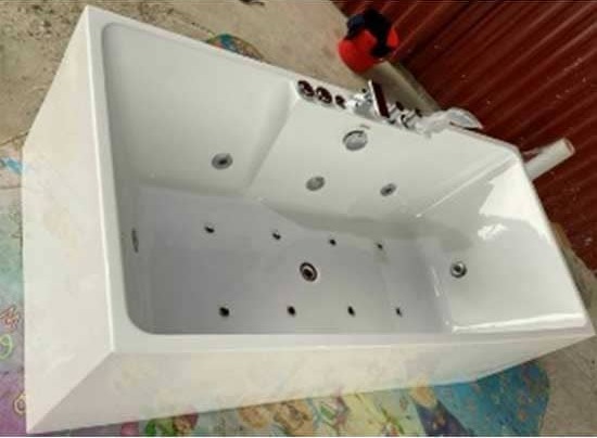 Bồn tắm massage Ares AR2119PL-170F