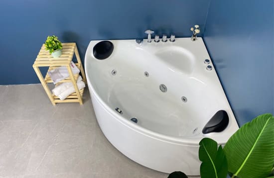 Bồn tắm góc massage Ares AR3121M