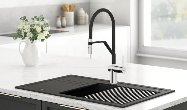 Vòi rửa bát nóng lạnh thân mềm Konox Rosso