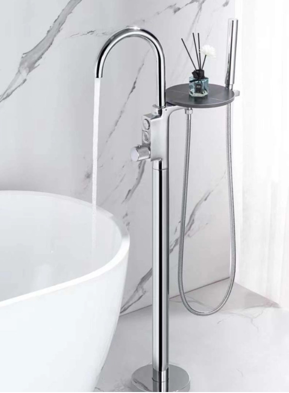 Sen Xả Bồn Tắm Đặt Sàn CleanMax G6308