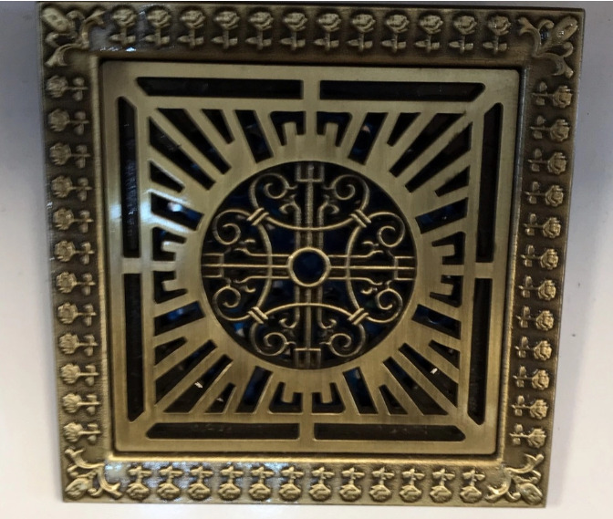 Ga thoát sàn cổ điển Clean Max 8523