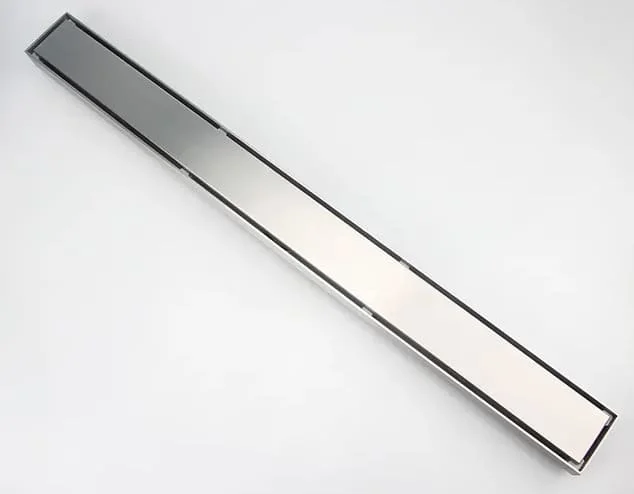 Ga thoát sàn Clean Max SU880