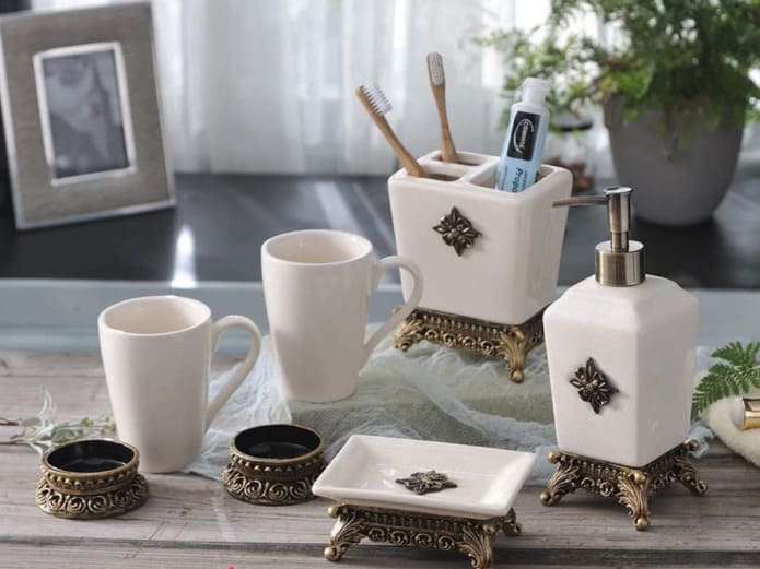 Bộ phụ kiện phòng tắm bằng gốm 5 món CleanMax S02