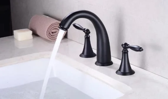 Vòi chậu 3 lỗ tân cổ điển CleanMax 333