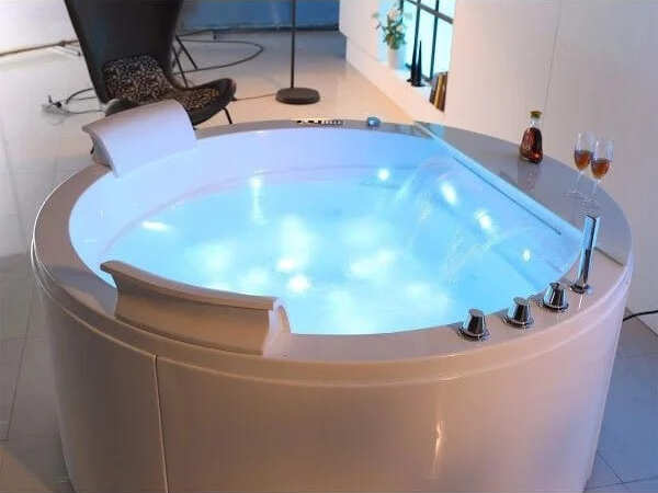 Bồn tắm tròn massage sục khí Govern JS-6546