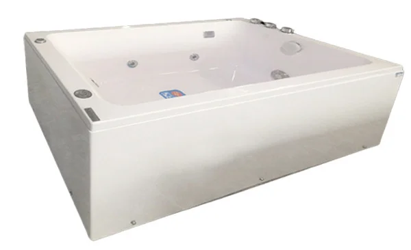 Bồn tắm massage yếm trái Fantiny MBM 135L(L)
