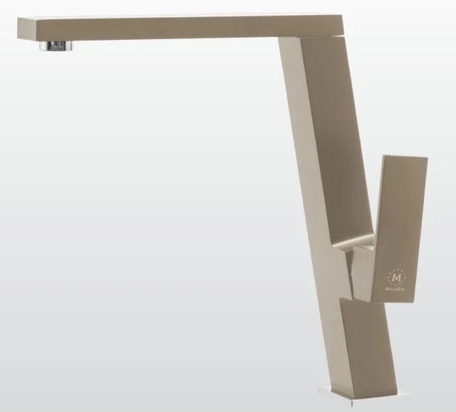 Vòi chậu rửa bát Malloca K131BR