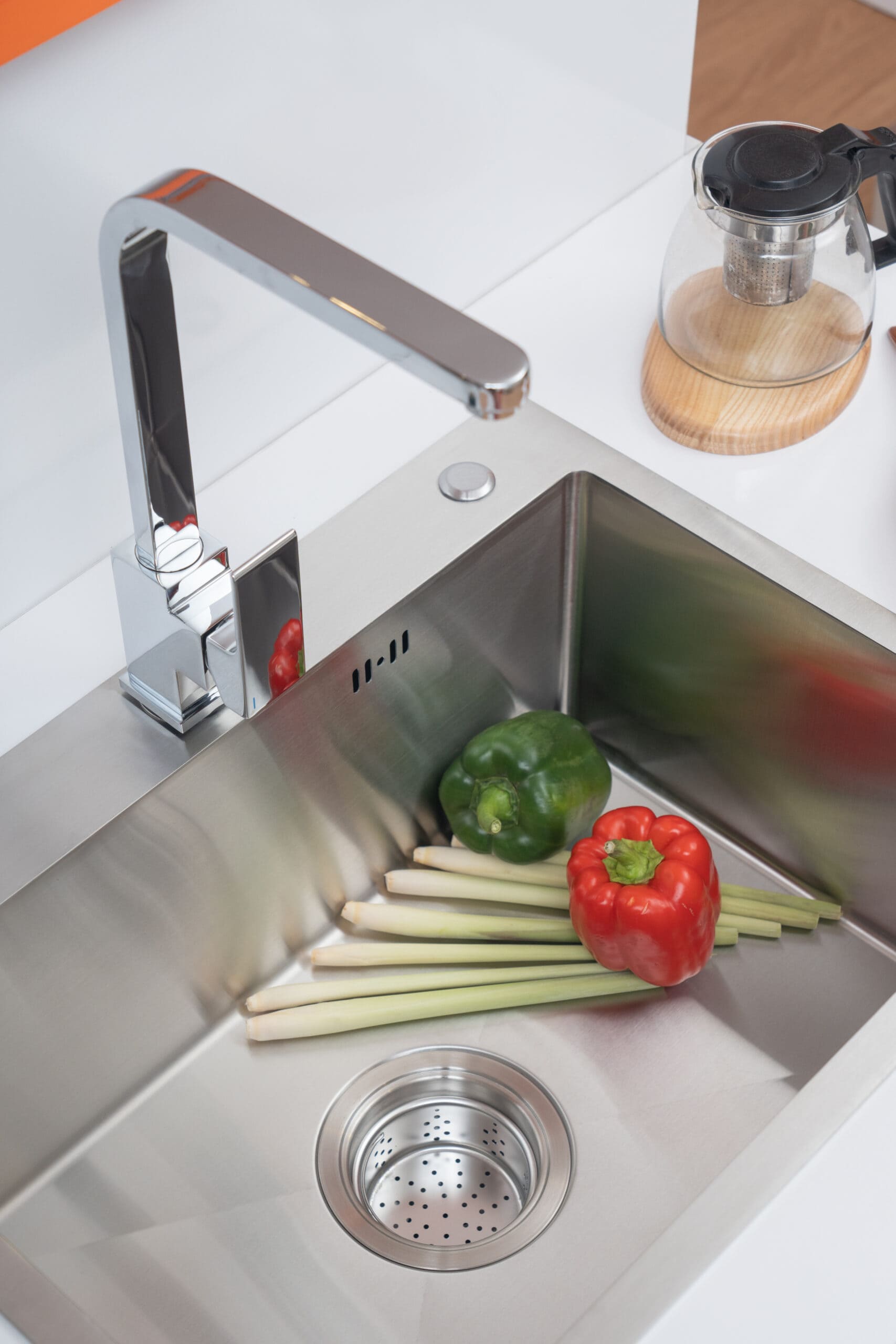 Hình ảnh thực tế chậu inox 1 hố Tadico LUX.D.60.45.2