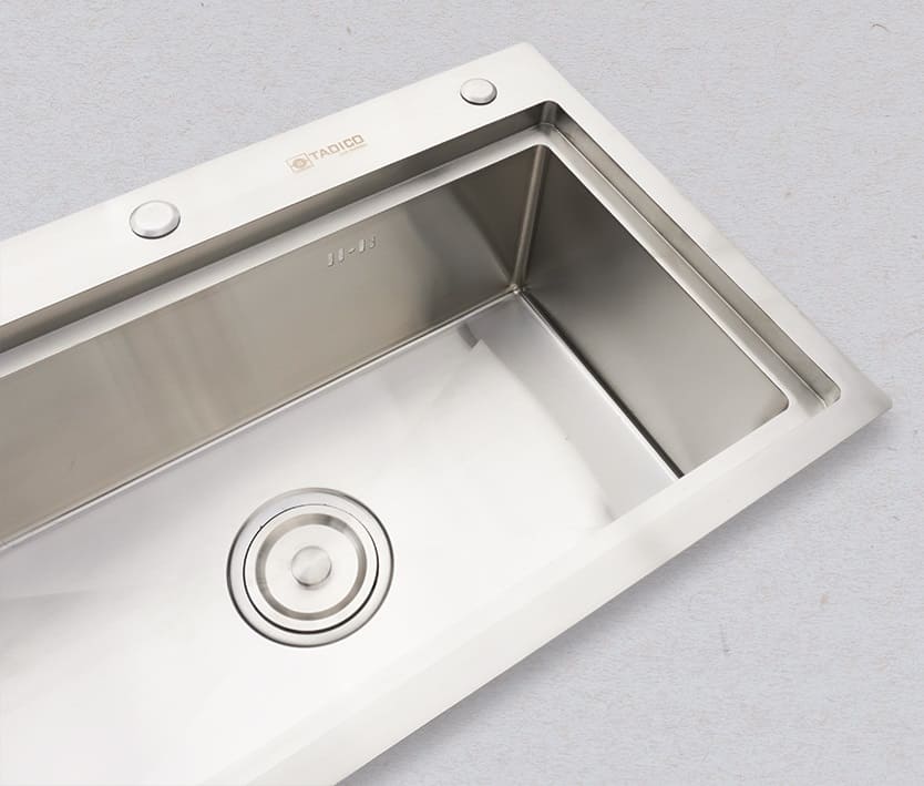 Hình ảnh thực tế chậu bếp 1 hố Tadico LUX.d.76.46.3.gb.140
