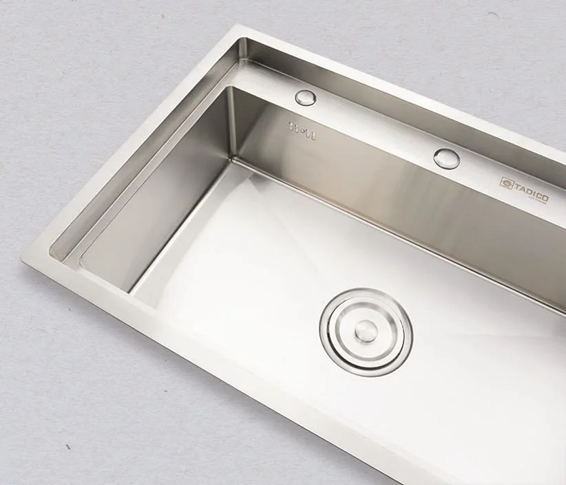 Hình ảnh thực tế chậu đúc 1 hố Tadico LUX.D.78.50.4.GB