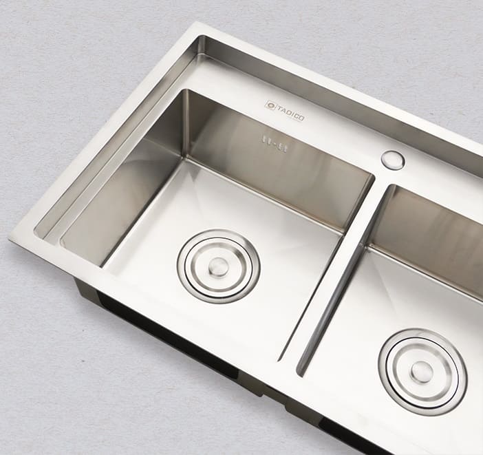 Hình ảnh thực tế chậu bếp 2 hố Tadico LUX.C.100.50.4.GB1