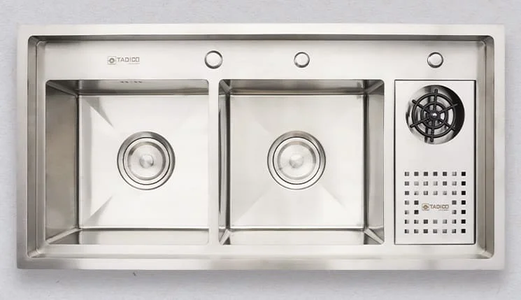Hình ảnh thực tế chậu bếp 2 hố kèm bàn Tadico LUX.C.100.50.4.GB1
