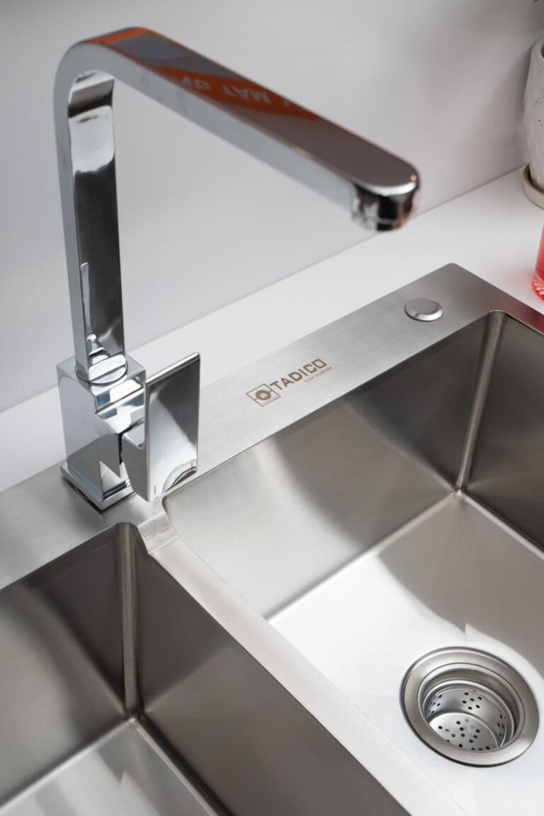 Hình ảnh thực tế chậu bếp 2 hố Tadico LUX.C.82.45.2
