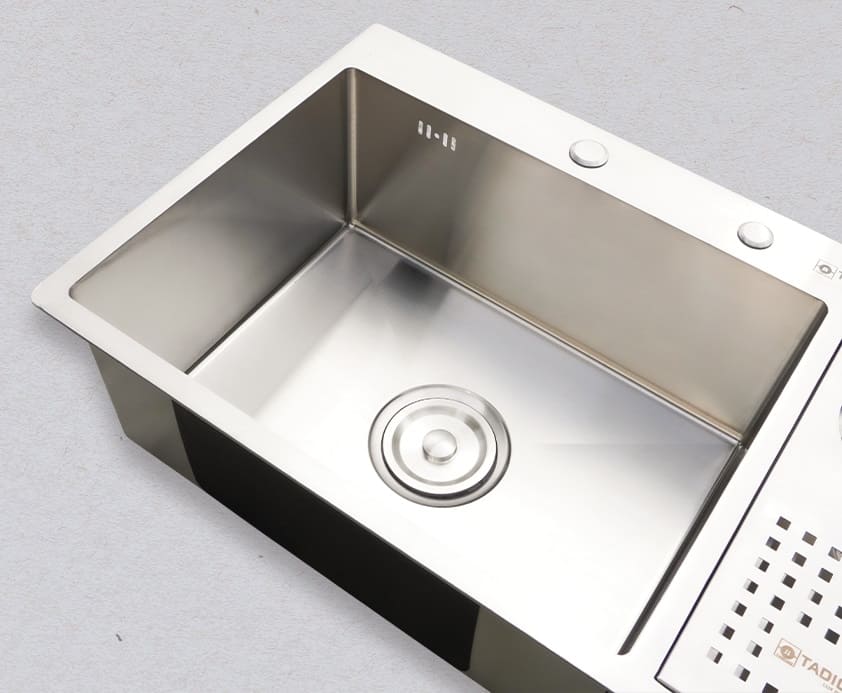 Hình ảnh thực tế chậu đúc 1 hố 1 bàn Tadico LUX.D.76.48.4.140