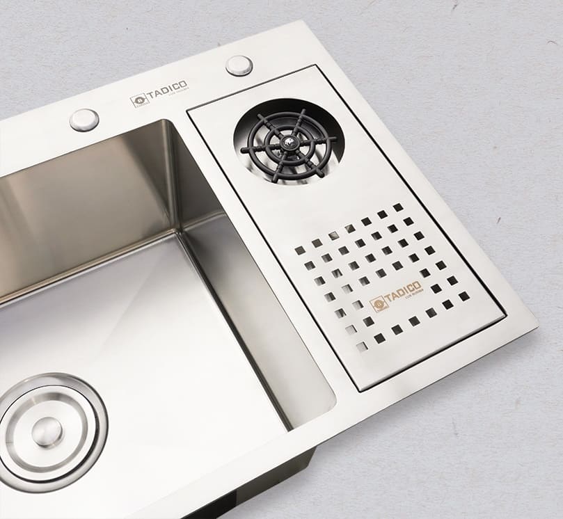 Hình ảnh thực tế chậu bếp 1 hố 1 bàn Tadico LUX.D.76.48.4.140