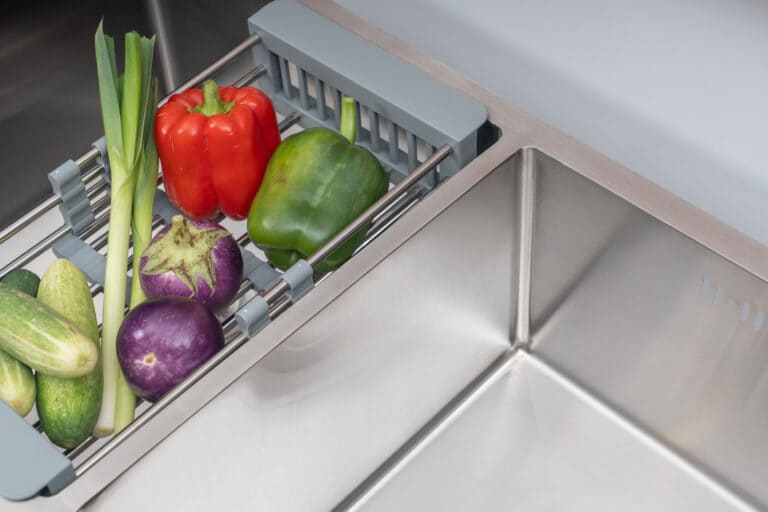 Hình ảnh thực tế chậu đúc âm bàn 2 hố lệch Tadico LUX.L.82.45.3.AB2