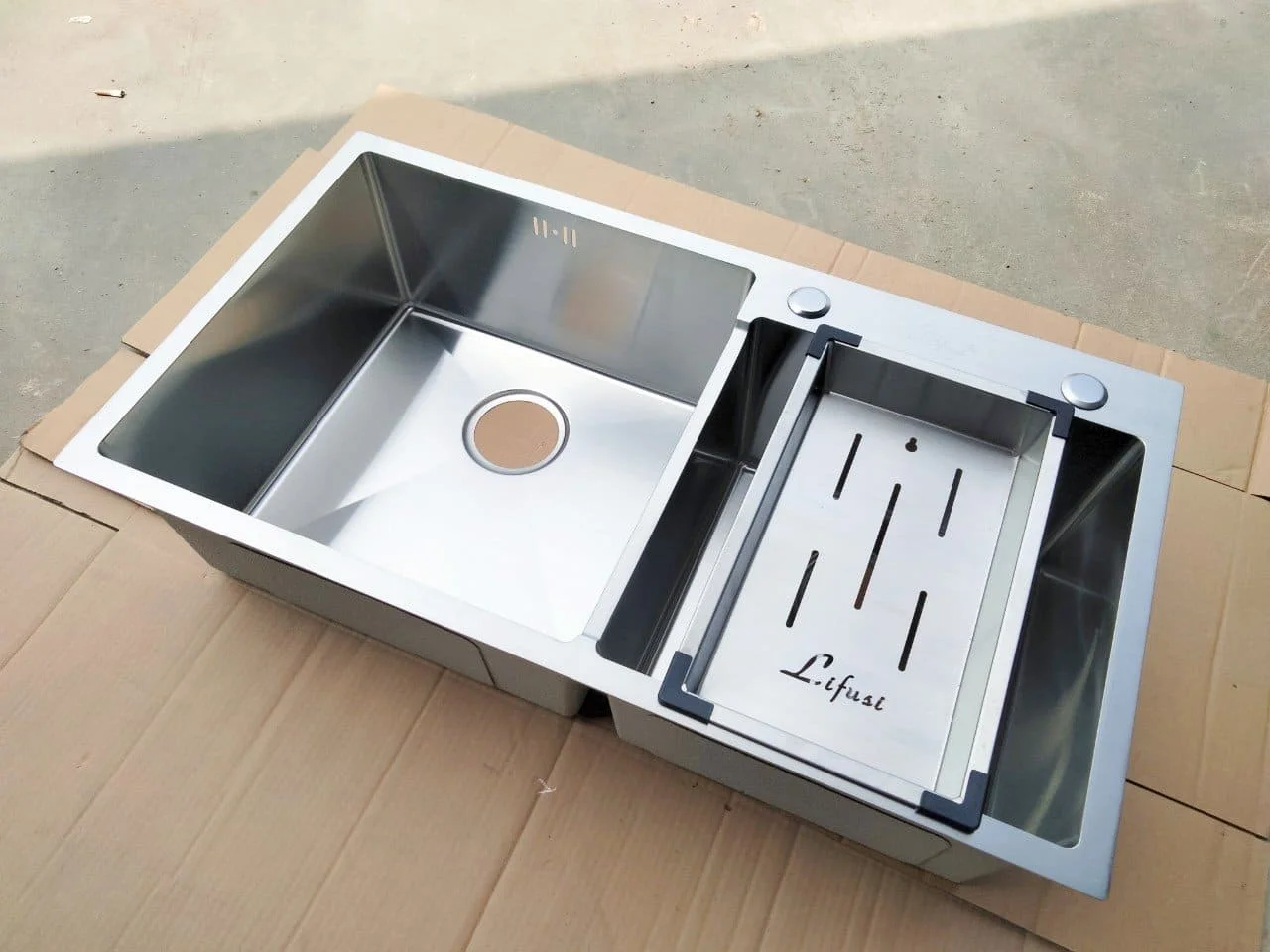 chậu rửa chén bát Lifusi VNS-8245L