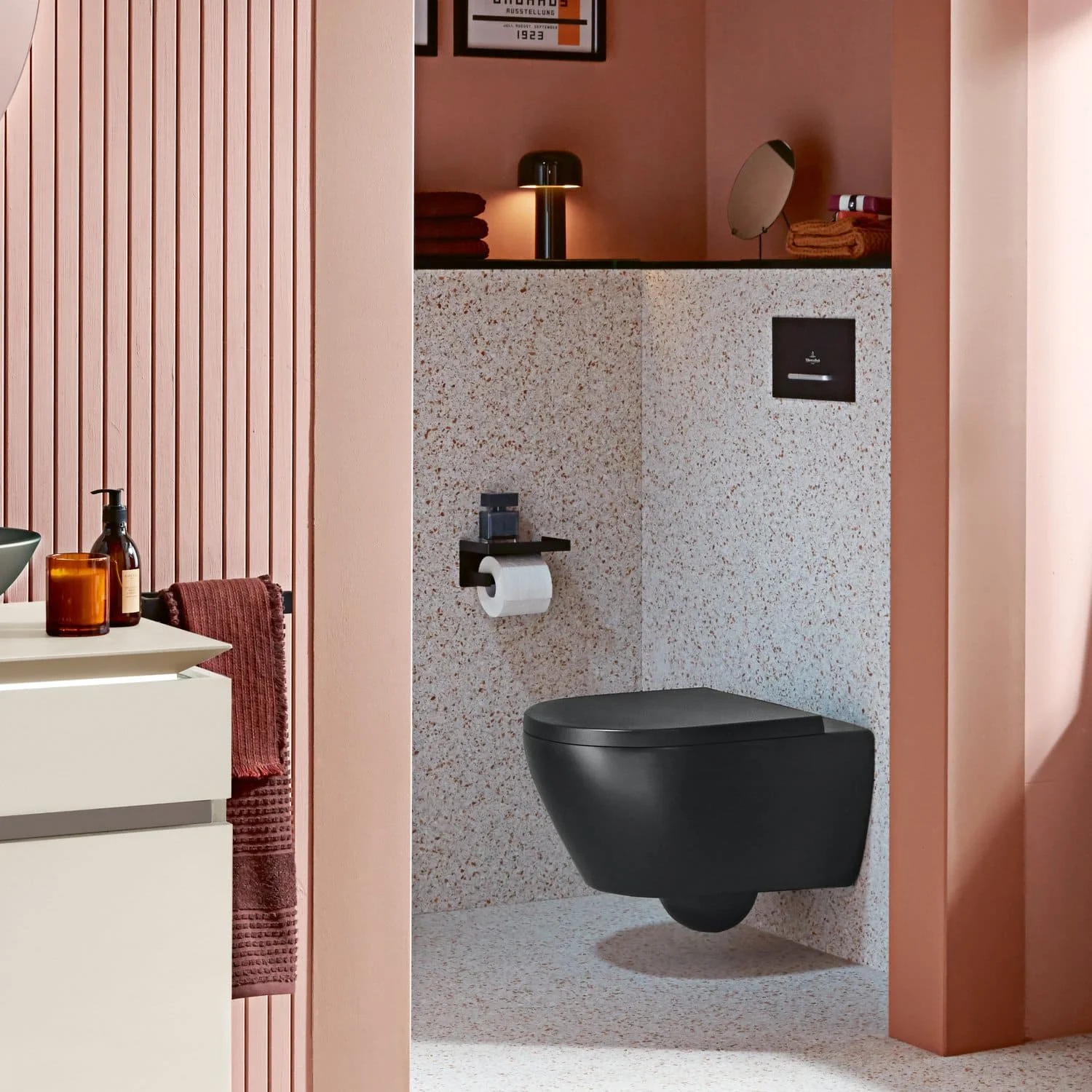 Bồn cầu treo tường Đức Villeroy-Boch Subway 2.0 5614R0R7