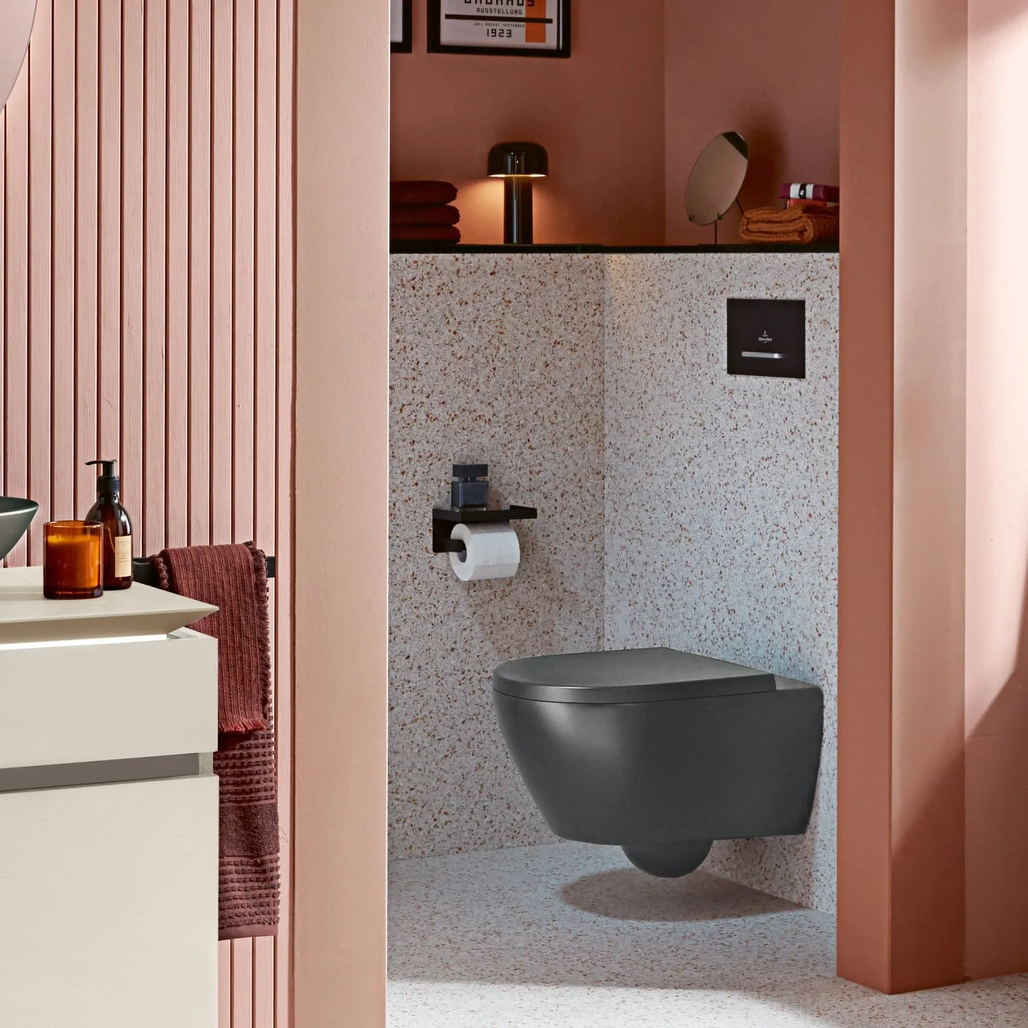 Bồn cầu treo tường Đức Villeroy-Boch Subway 2.0 5614R0i4