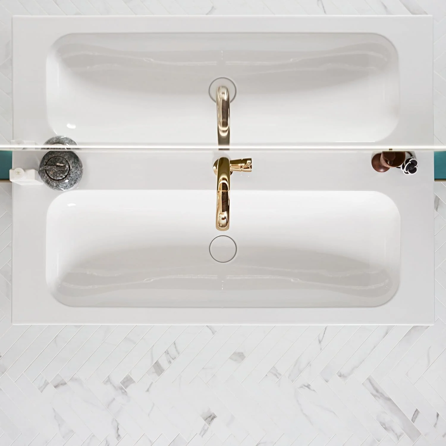 Chậu rửa lavabo Đức Villeroy-boch Finion 4164CBR1