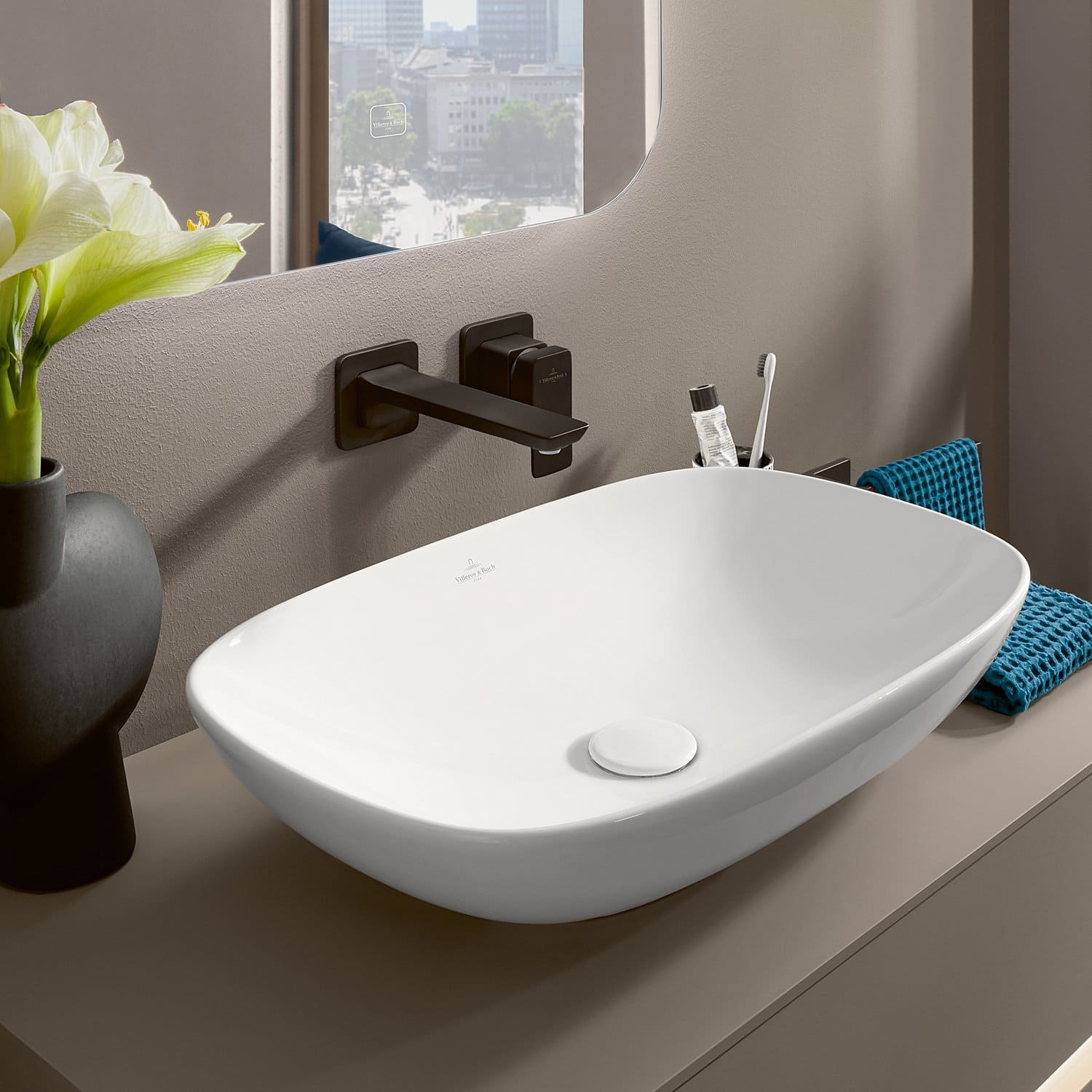 Chậu rửa lavabo dương bàn Đức Villeroy-boch Loop & Friends 4A5000R1