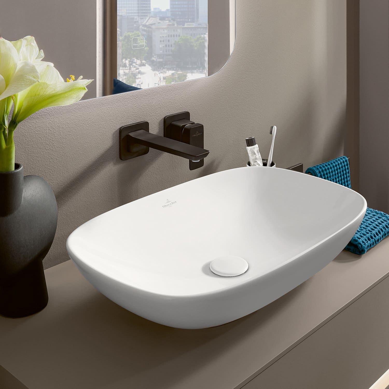 Chậu rửa lavabo dương bàn Đức Villeroy-boch Loop & Friends 4A5000RW