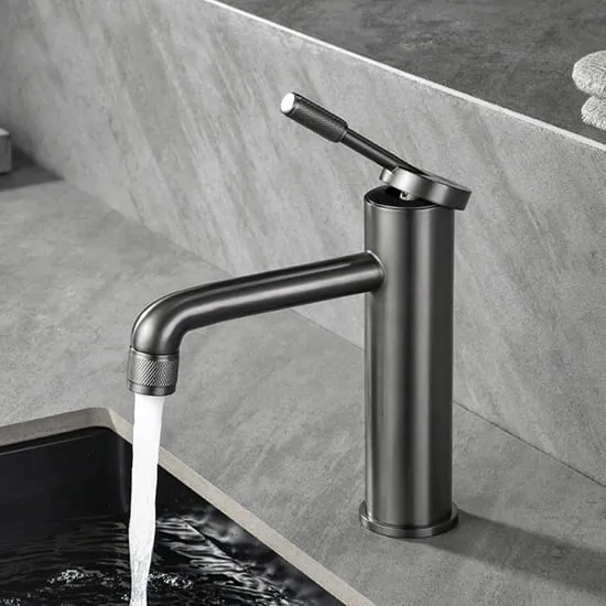 Vòi Chậu Lavabo Nóng Lạnh Màu Đen Miken MK-600012G