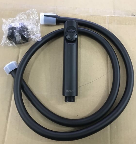 Vòi xịt vệ sinh màu đen Miken XB095B