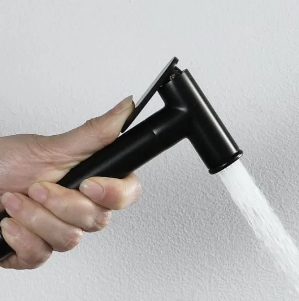 Vòi xịt vệ sinh màu đen Miken XB091