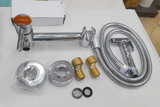 Vòi xịt vệ sinh nóng lạnh Miken F-7501W