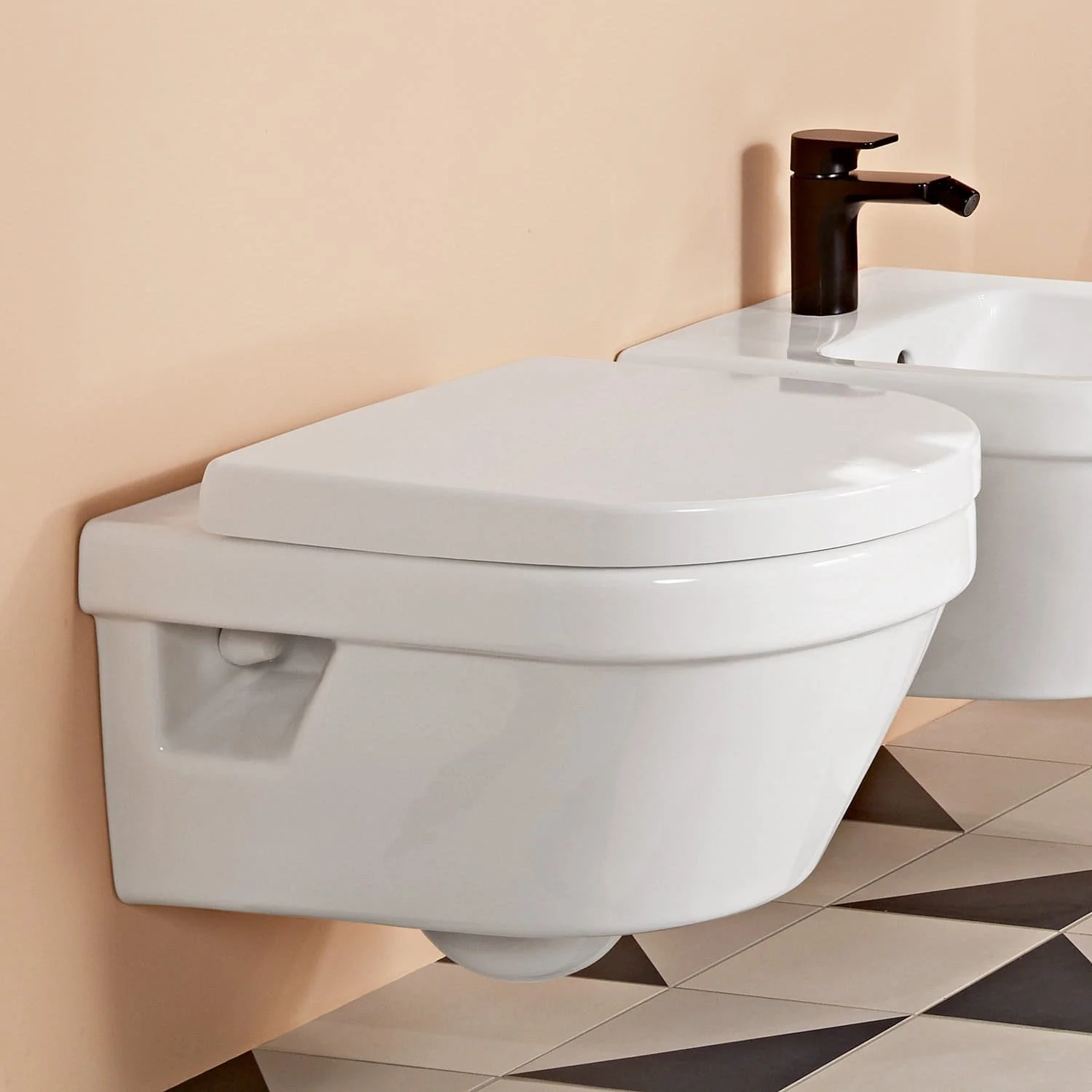 Bồn cầu treo tường Đức Villeroy-Boch Architectura 5684R001