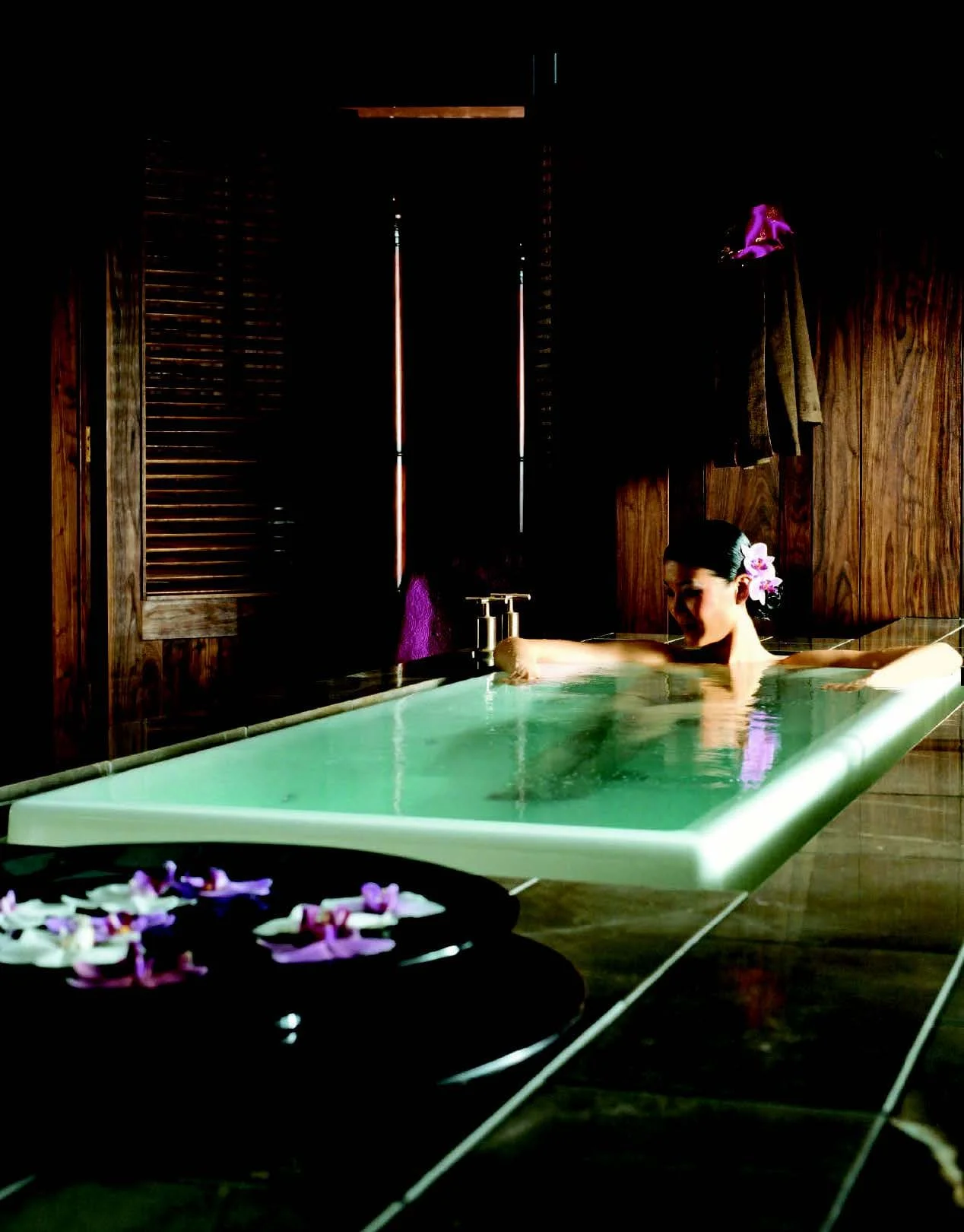 Bồn tắm thủy lục Kohler