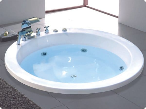 Bồn tắm massage nhựa 1.5m nhập khẩu Clara CBT-120