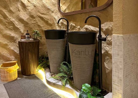 Chậu đặt sàn đá tự nhiên tại homestay tại khu vực Giảng Võ và Ngọc Khánh.