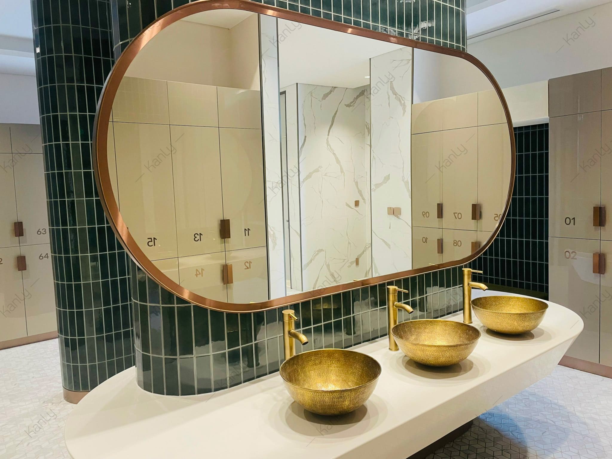 Thiết bị vệ sinh Kaly tại khách sạn ở Lê Đại Hành