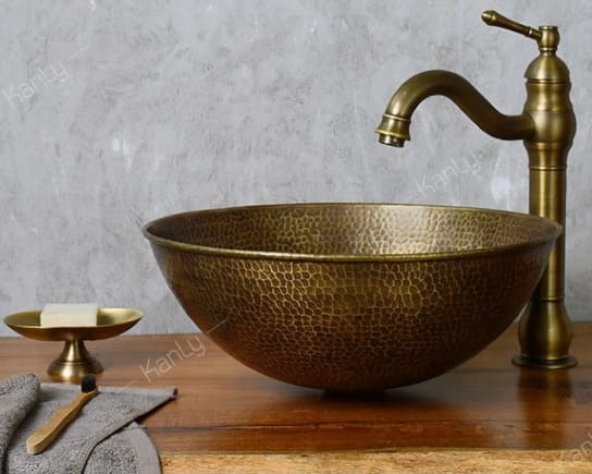 Chậu lavabo đặt bàn đồng Kanly RSC202V 