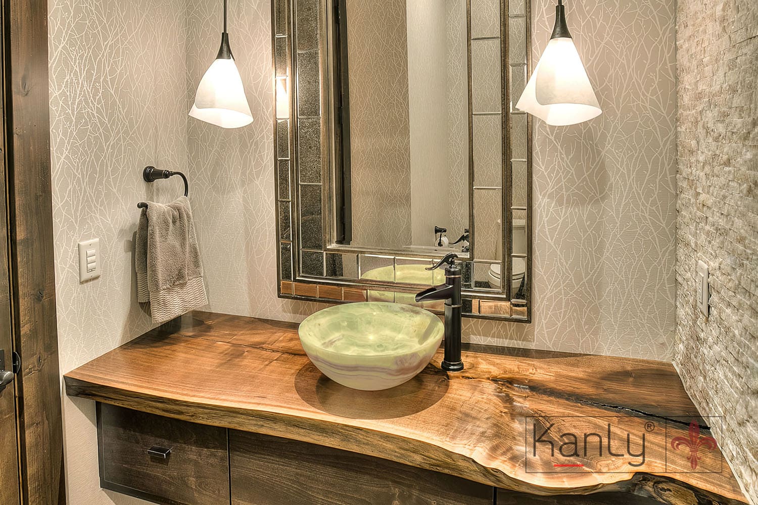 Thiết bị nhà tắm Kanly tại Vinaconex Tower – Láng Hạ