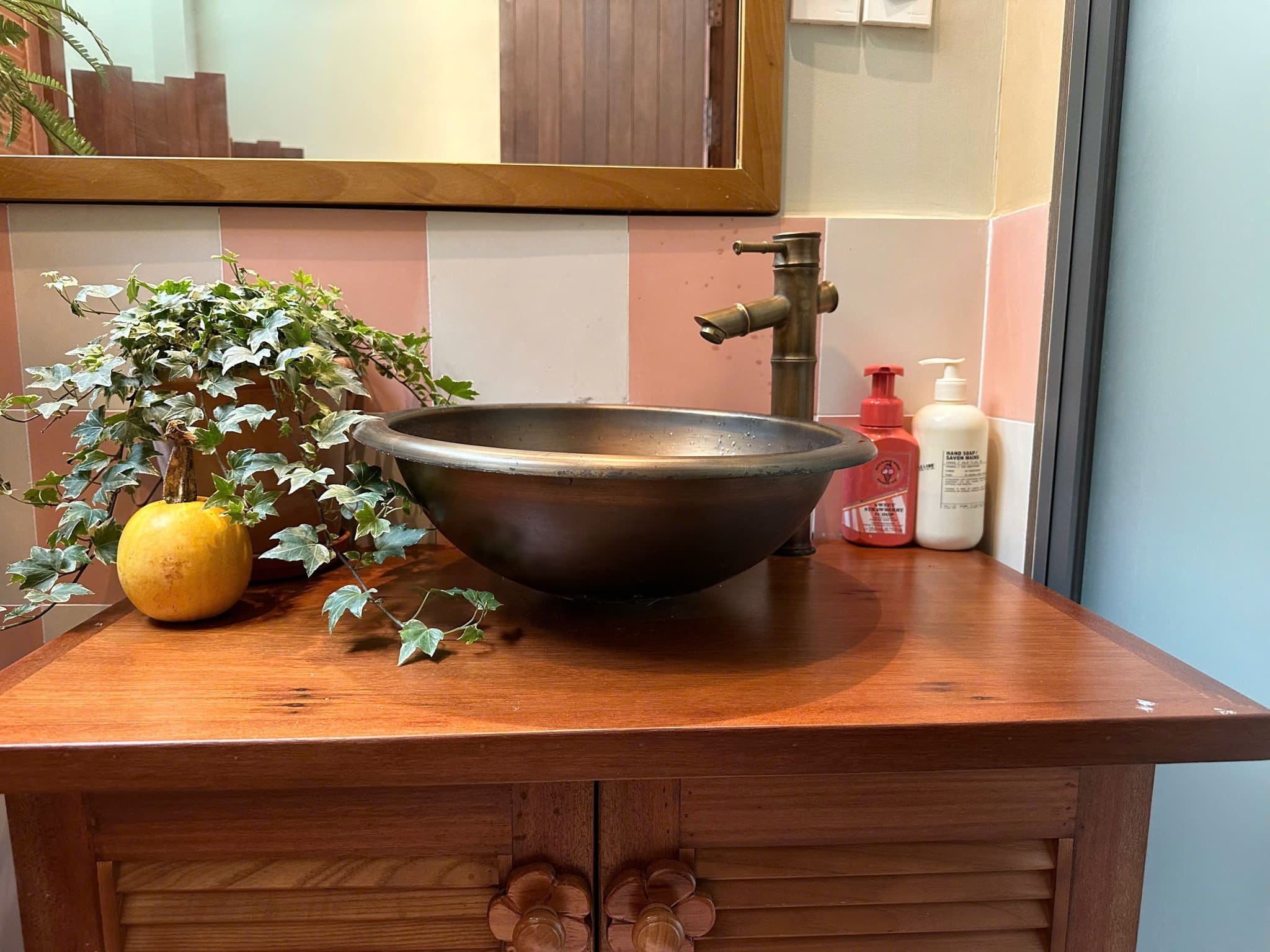 Vòi nước đồng cổ Kanly