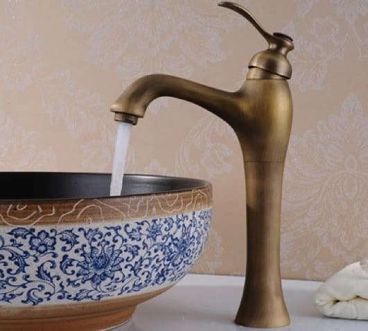 Vòi lavabo nóng lạnh bằng đồng cổ điển Kanly GCA04