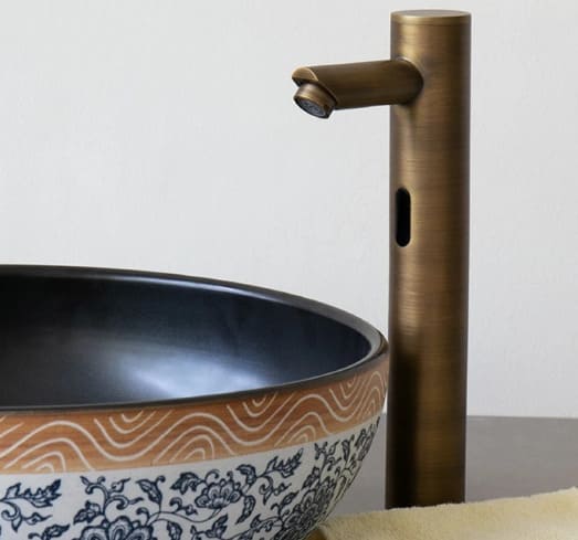 Vòi lavabo nóng lạnh bằng đồng cổ điển Kanly GCAC1 