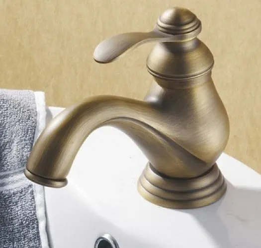 Vòi lavabo nóng lạnh bằng đồng cổ điển Kanly GCV01