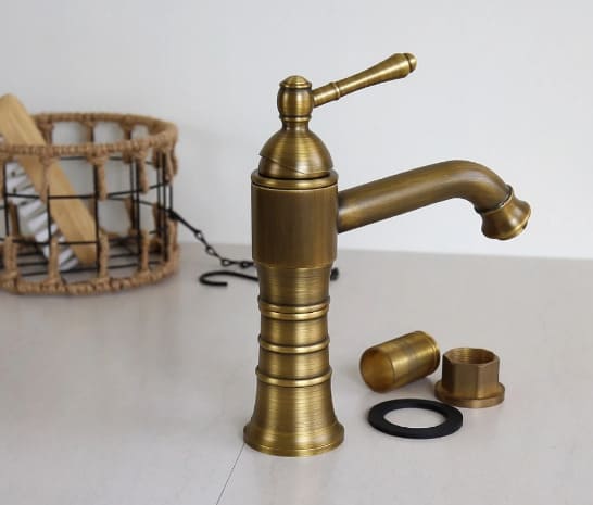 Vòi lavabo nóng lạnh bằng đồng cổ điển Kanly GCV13 