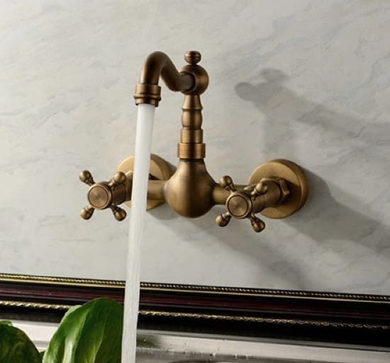 Vòi lavabo nóng lạnh âm tường bằng đồng cổ điển Kanly GCT06 