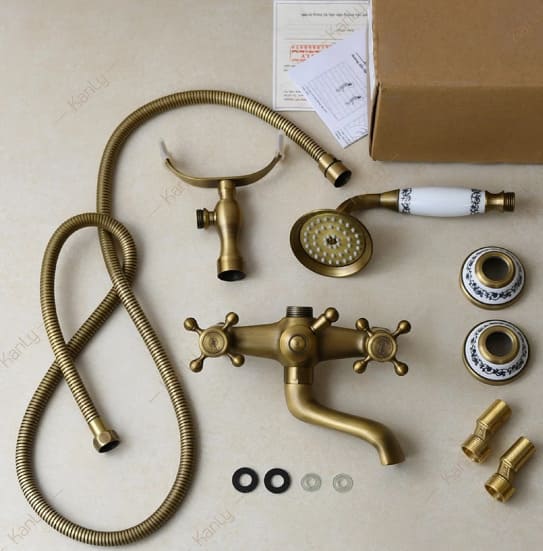 Sen tắm nóng lạnh bằng đồng Kanly GCS03