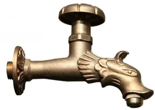 Vòi nước lạnh bằng đồng cổ gắn tường Kanly GCT02R