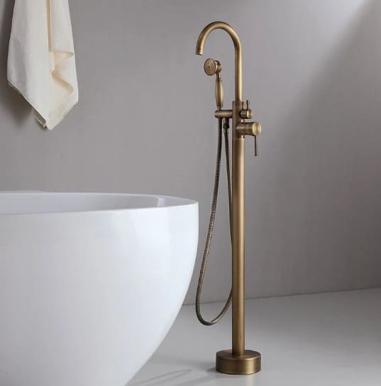 Sen bồn tắm nóng lạnh đặt sàn bằng đồng cổ điển Kanly GCS06 