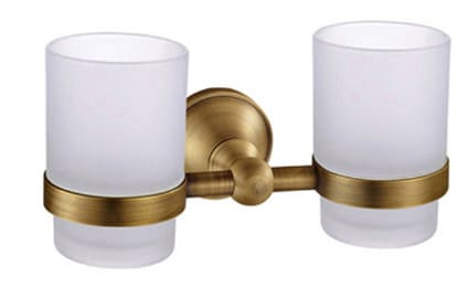 Ly đựng bàn chải đôi Kanly GCK08