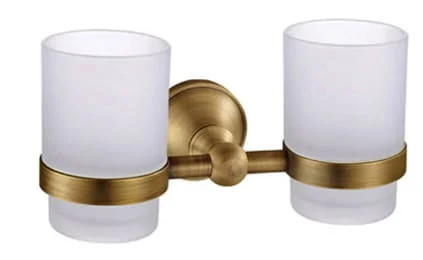 Ly đựng bàn chải đôi Kanly GCK08